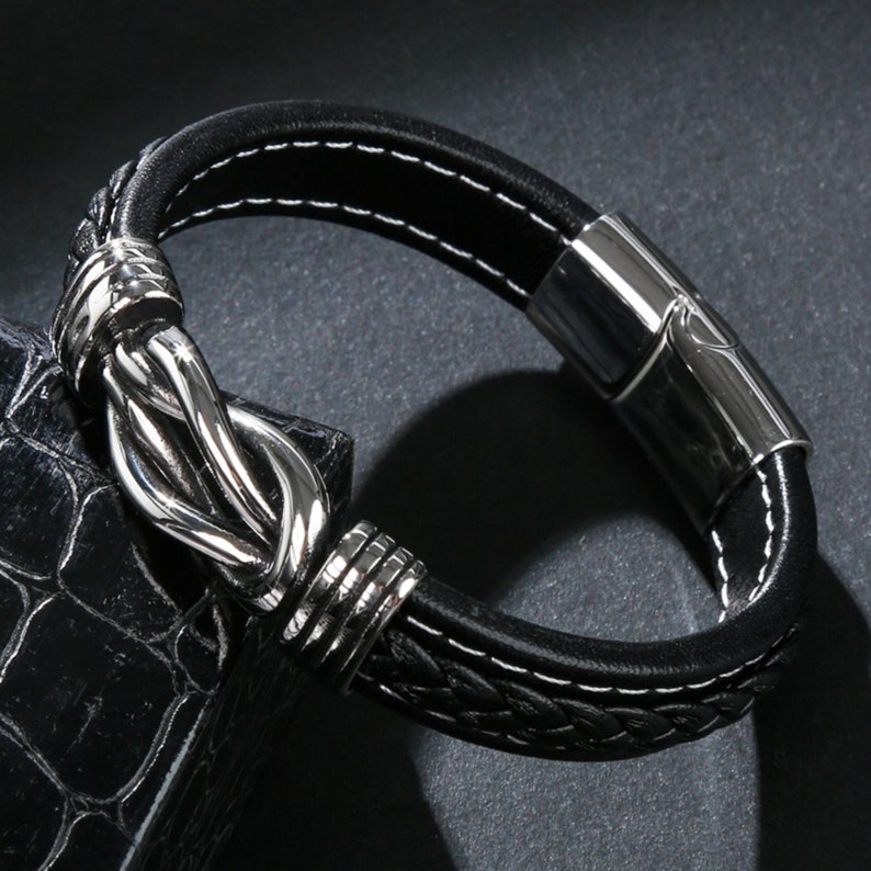 Simon – Elegantes Herrenarmband mit Persönlichen Wünschen