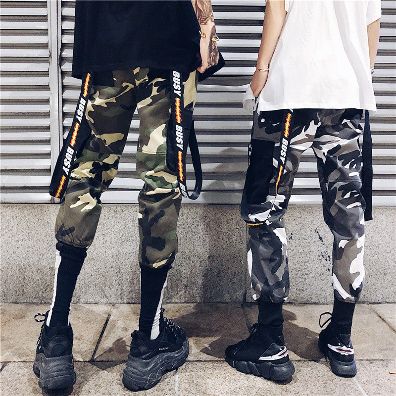 Sean – Camouflage Jogginghose mit verstellbaren Trägern