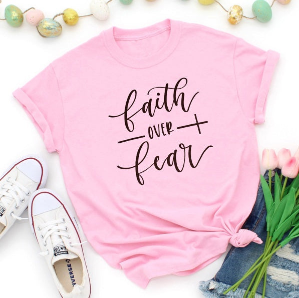 Nicole – Faith Over Fear Christliches T-Shirt für Frauen