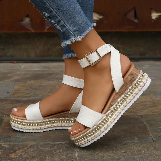 Patricia – Sommer Sandalen mit Schnallenriemen und Hanf-Wedges