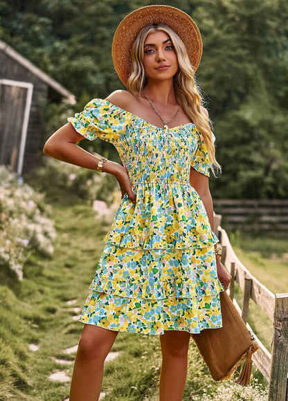 Lauren – Floral Rüschensommerkleid mit kurzen Ärmeln und schulterfreiem Design