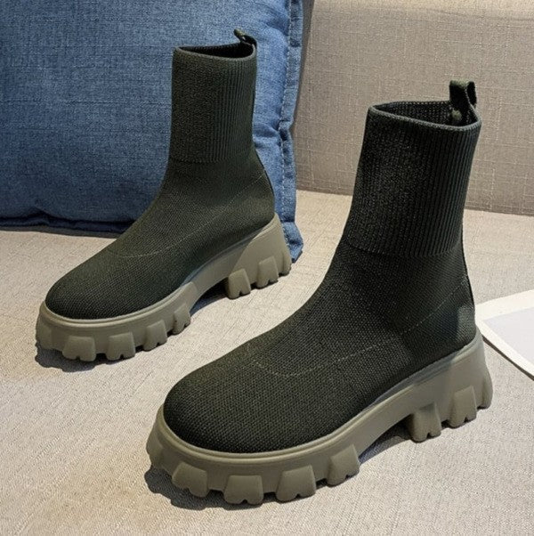 Sue – Plattform Stiefel mit dicken Absätzen