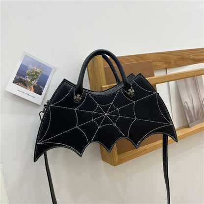 Jade – Schultertasche in Form eines Halloween-Spinnennetzes mit einzigartigem Design