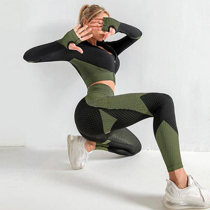 Nicola – 3-teiliges nahtloses Sportset für Frauen im Fitnessstudio