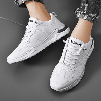 Robert – Modische Sneakers aus veganem Leder mit runder Zehenform