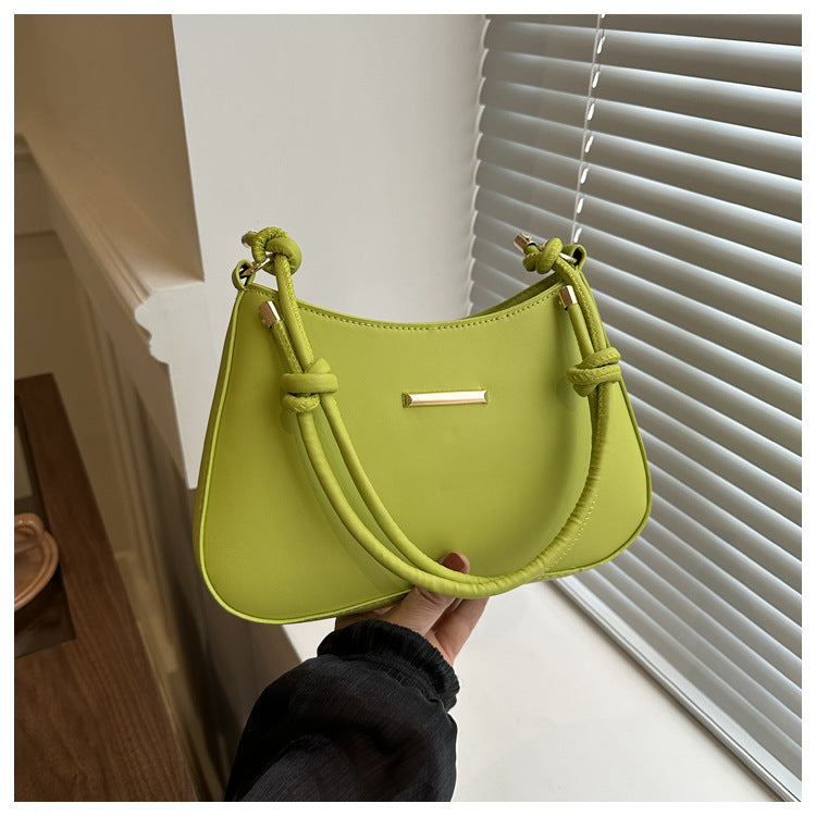 Christine – Hochwertige Handtasche mit kleinem quadratischen Design