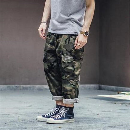 Ryan – Slim Fit Herren Harem Jogginghose im Camouflage-Stil