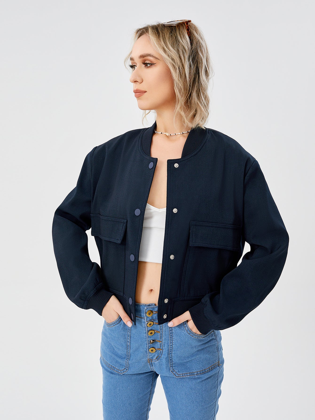 Jessica – Leichte cropped Bomberjacke für Damen mit Taschen im Casual-Stil