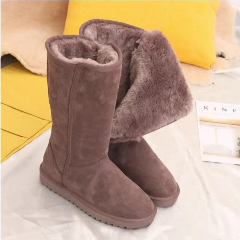 Amanda – Damen Schneestiefel aus veganem Leder mit australischem Fell