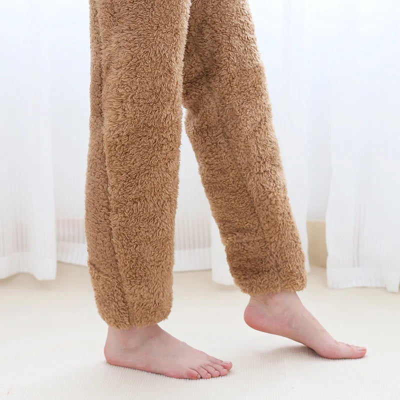 Lauren – Flauschige Overknee-Socken für Damen mit ultraweichem Plüschstoff