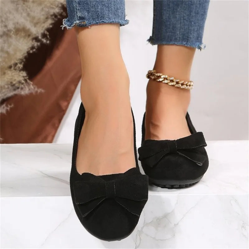 Lucy – Elegante Damen-Ballerinas mit Schleifenakzent