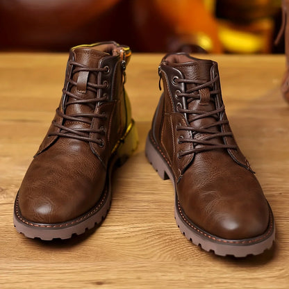 Aaron – Klassische Herren-Stiefeletten aus veganem Leder mit robuster Sohle und seitlichem Reißverschluss