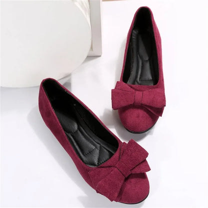 Lucy – Elegante Damen-Ballerinas mit Schleifenakzent