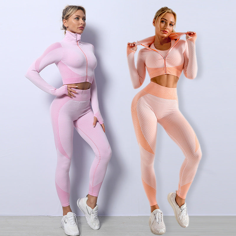 Nicola – 3-teiliges nahtloses Sportset für Frauen im Fitnessstudio