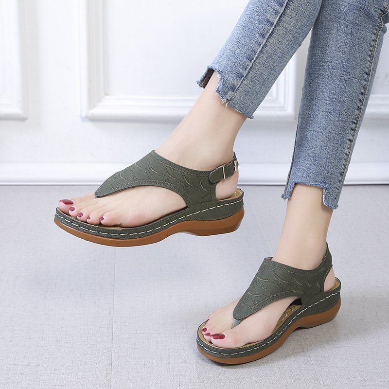 Marie – Bequeme Wedge-Absatz Flip-Flop Sandalen in Soliden Farben