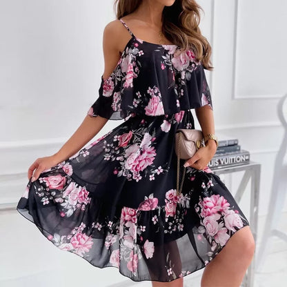 Sophia – Blumengemustertes Rüschensuspenderkleid im Sommer mit schulterfreiem Trägerdesign