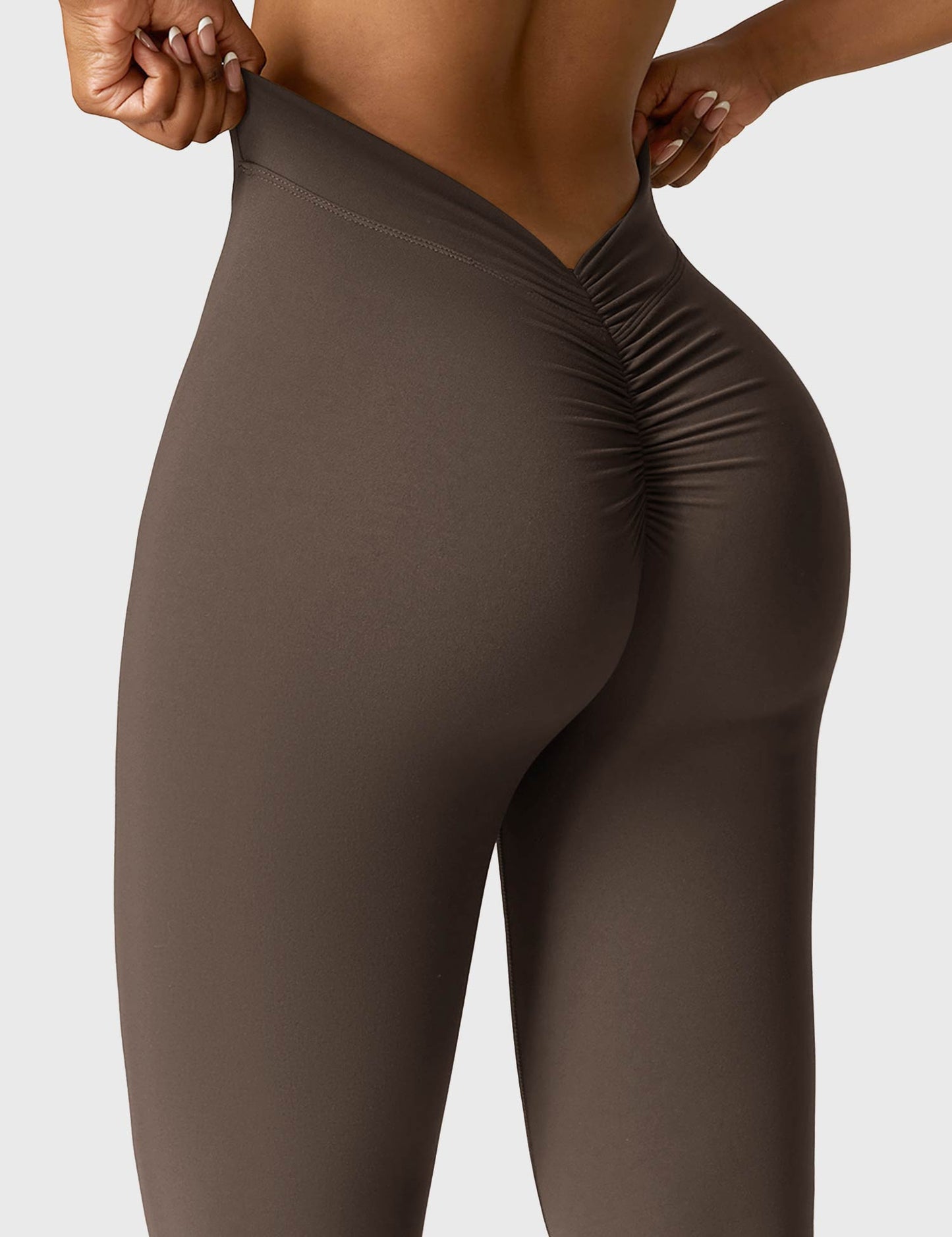 Sue – Flare-Leggings mit V-Rücken für Damen